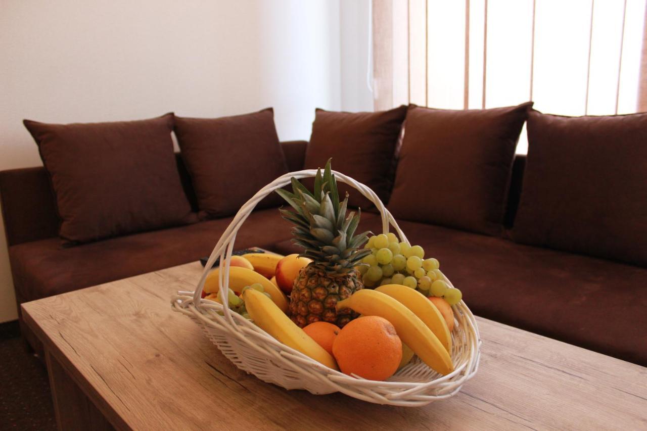 Hotel Villa Grande บูโกลโน ภายนอก รูปภาพ