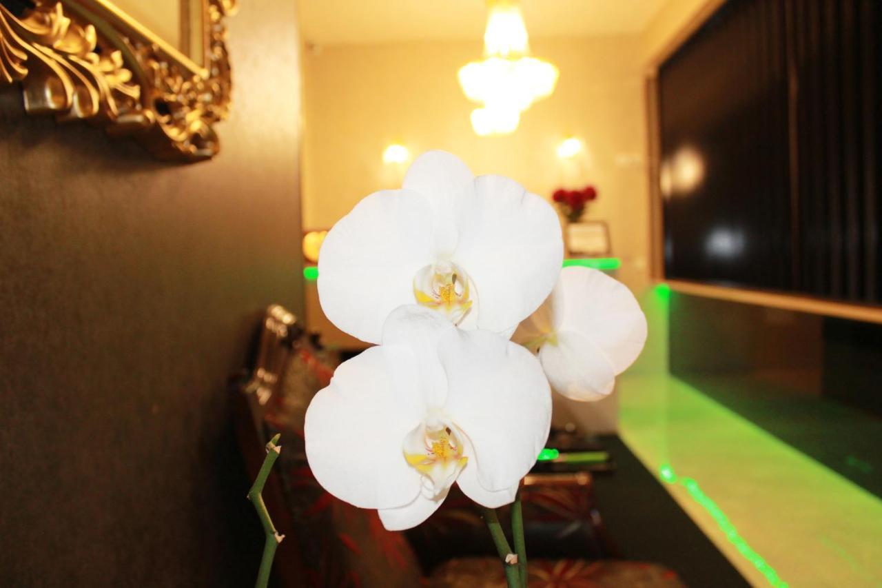 Hotel Villa Grande บูโกลโน ภายนอก รูปภาพ