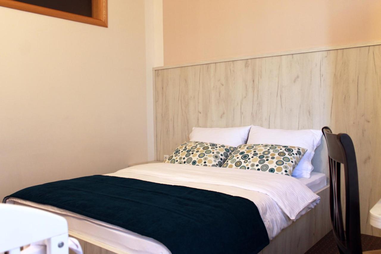 Hotel Villa Grande บูโกลโน ภายนอก รูปภาพ